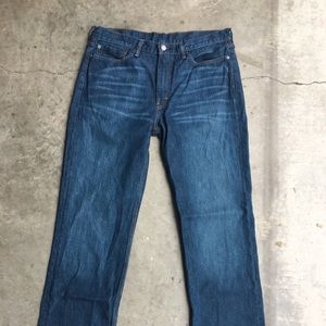 Dark Wash Faded Levi’s 514 Denim